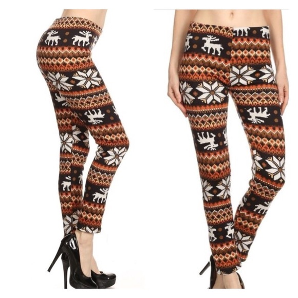 Soft Snowflake Reindeer Leggings - Picture 4 of 6